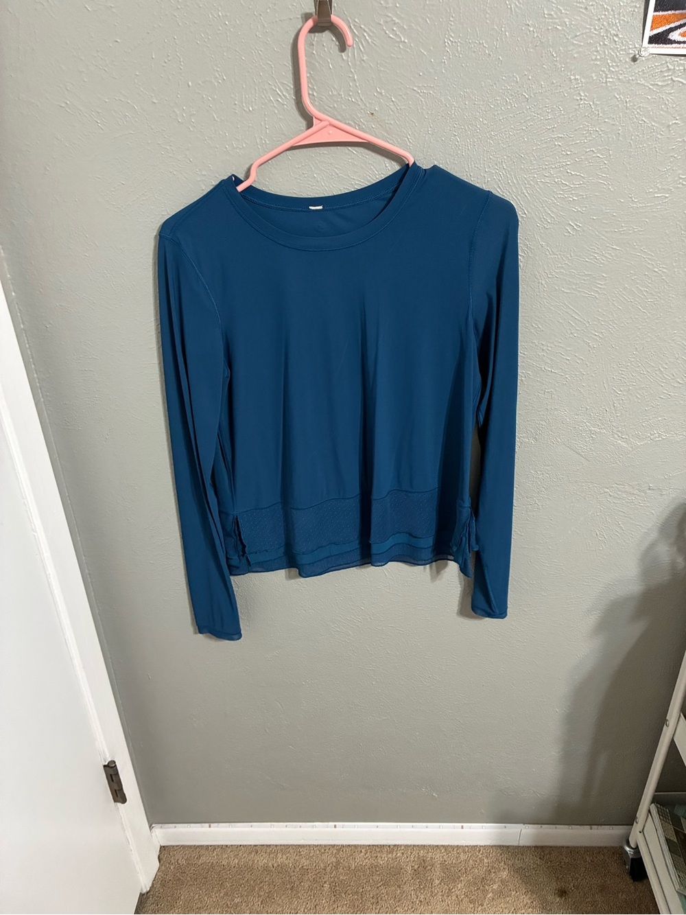 lululemon athletica Long Sleeve Crew Top - Teal Blue